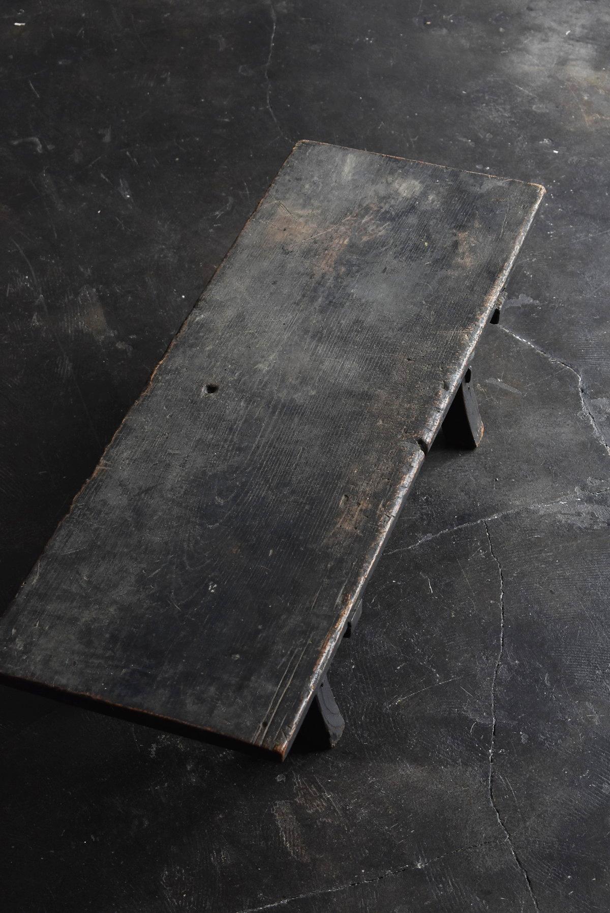 Old Japanese Desk Edo Period '1700s-1800s' Zelkova Antique Table or Low Table In Good Condition In Sammu-shi, Chiba