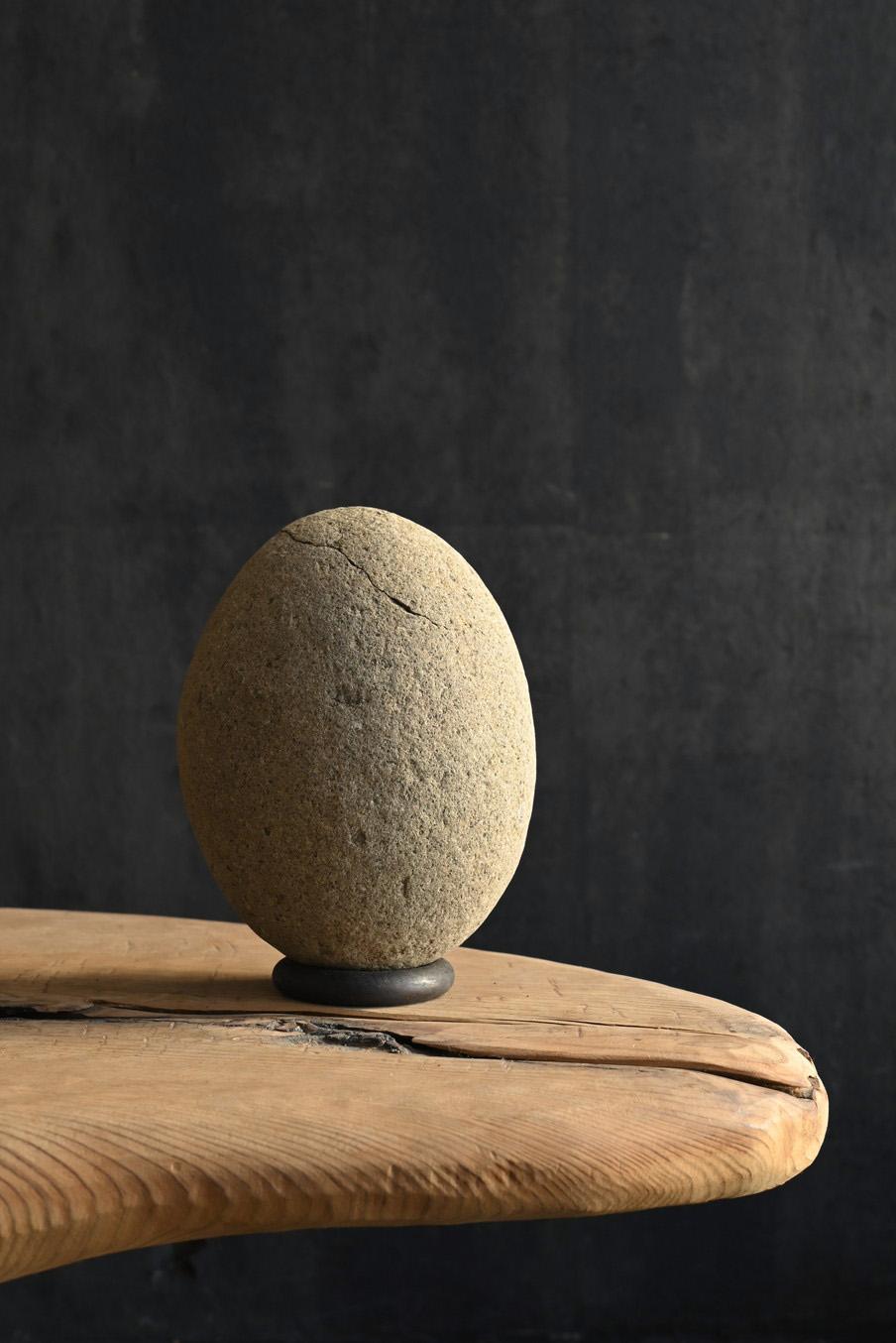 Old Japanese egg-shaped appreciation stone/stone object/Japanese scholar's stone 4