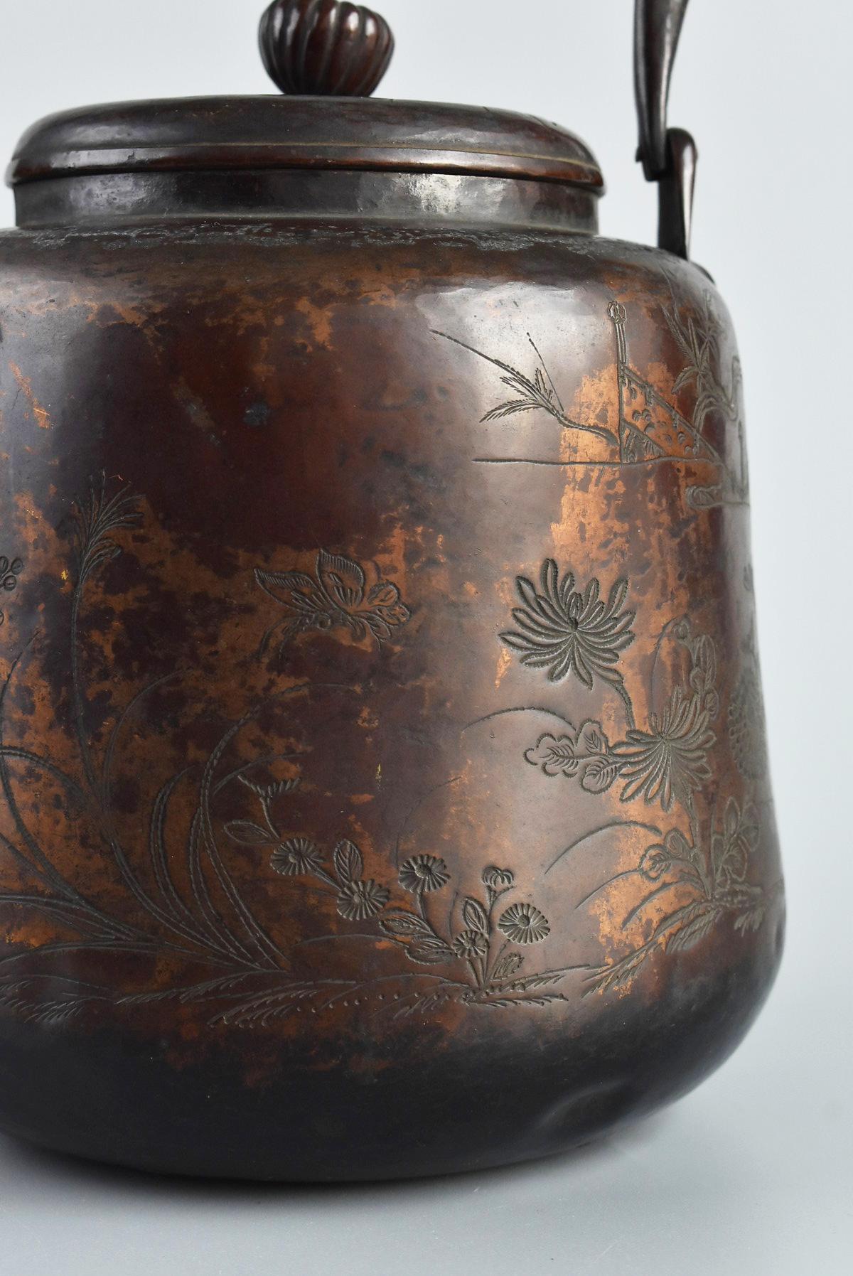 Old Japanese Embossed Copper Kettle / Flower Engraving/19th-20th Century 3