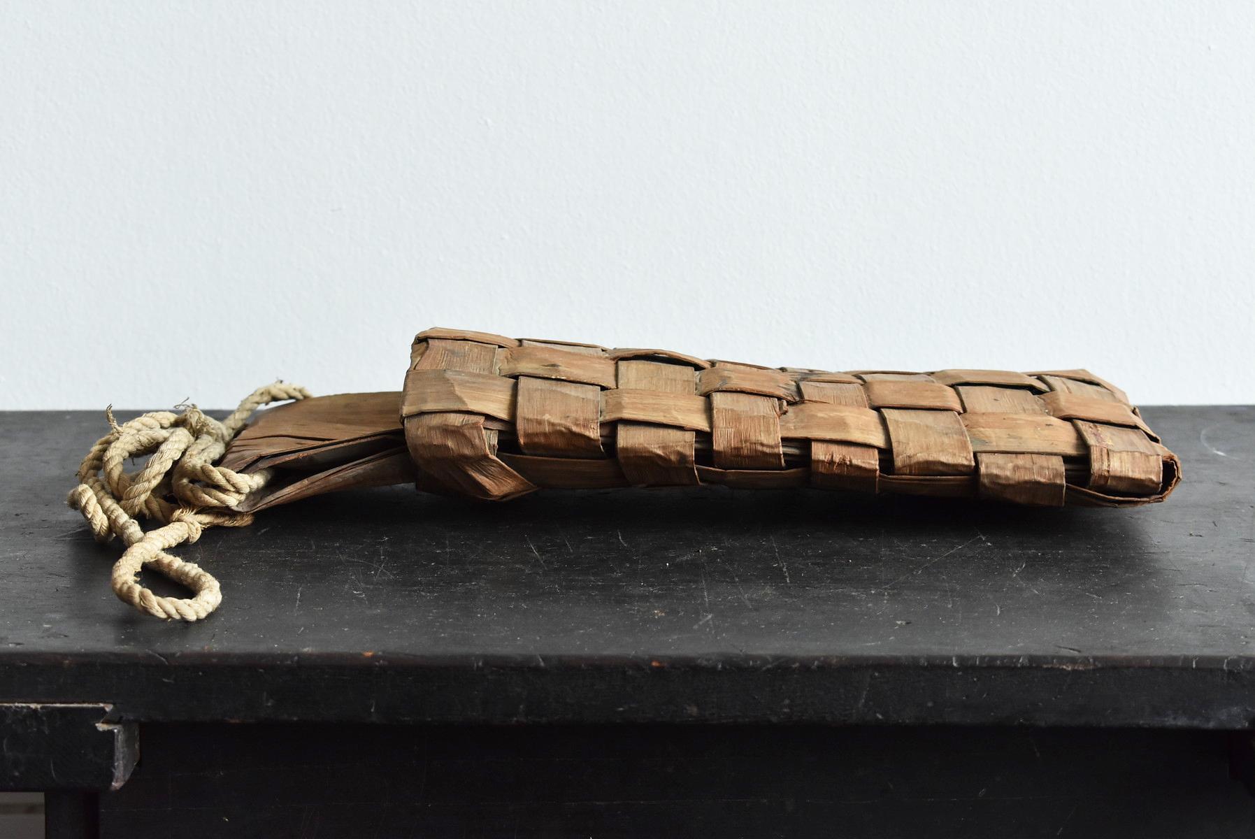 Old Japanese Folk Art / Farmer's Tools Made of Bark / Wall Hangings Vase 8