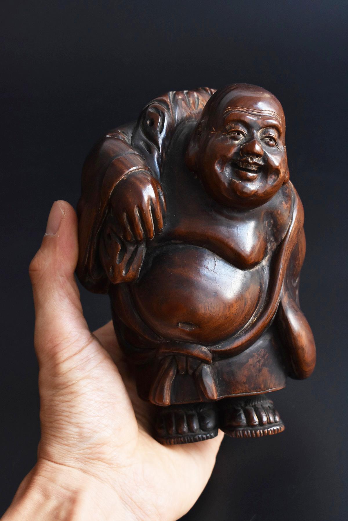Alter japanischer Gott „“Ho-te-i“, Holzskulptur, Buddha-Statue, 1912-1950 (Taisho) im Angebot