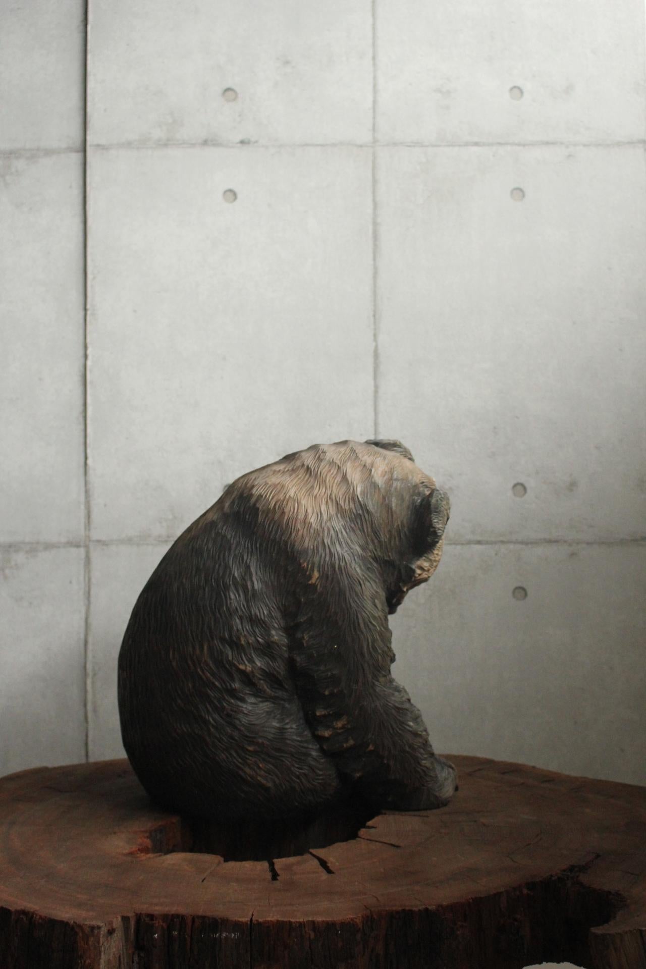Old Japanese Hokkaido Folk Crafts Large Wood Carving Sitting Bear For Sale 2