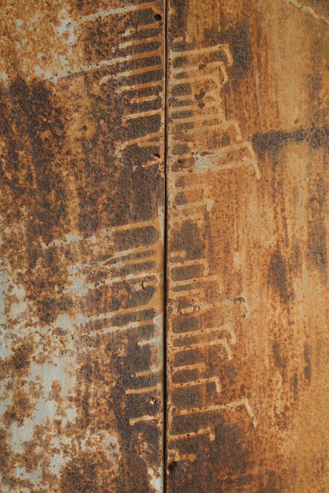 Old Japanese iron door / wall hanging object/Like an abstract painting For Sale 3