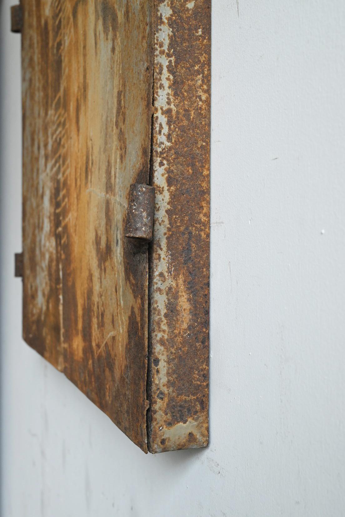 Old Japanese iron door / wall hanging object/Like an abstract painting For Sale 5