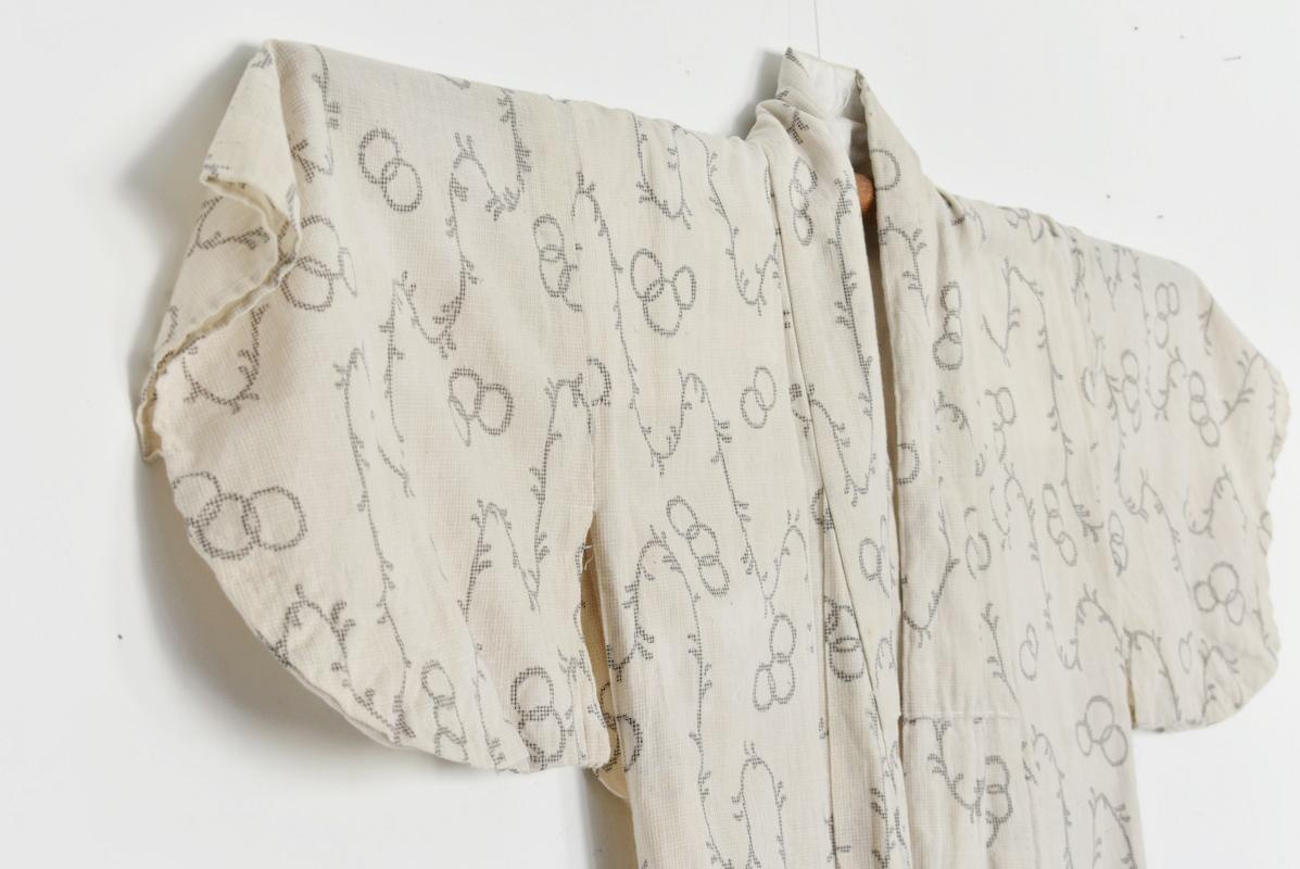 Old Japanese Kimono / 1912-1945 / Wandbehangsdekoration / Wandteppich im Angebot 2