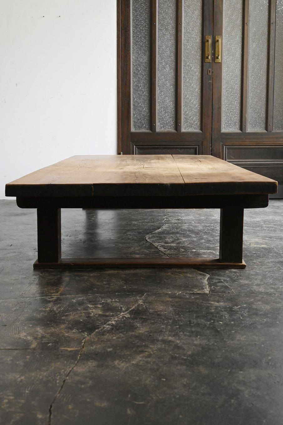 Wood Old Japanese large wooden low table/20th century/sofa table/center table For Sale