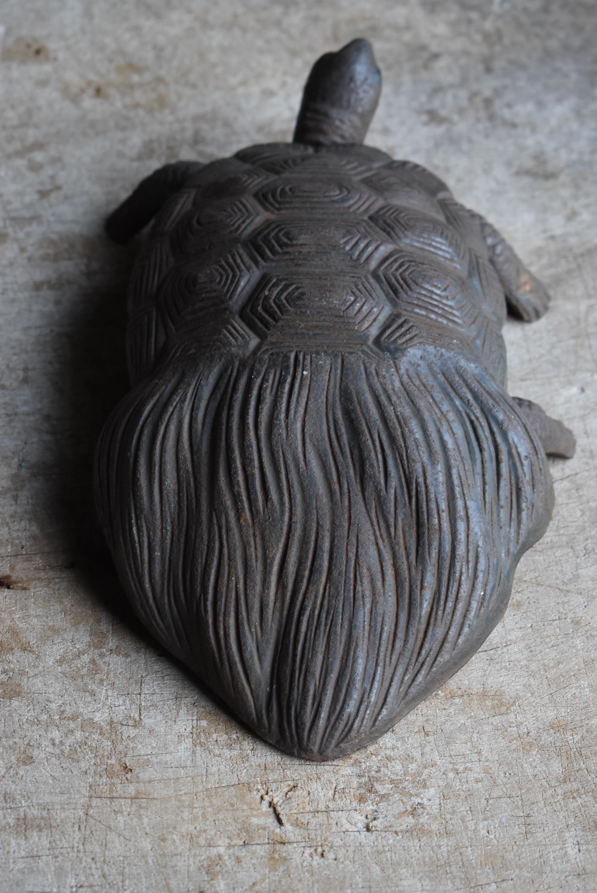 Antigua Tortuga Japonesa de Hierro Artesanal 1960s-1980s / Wabi Sabi 3