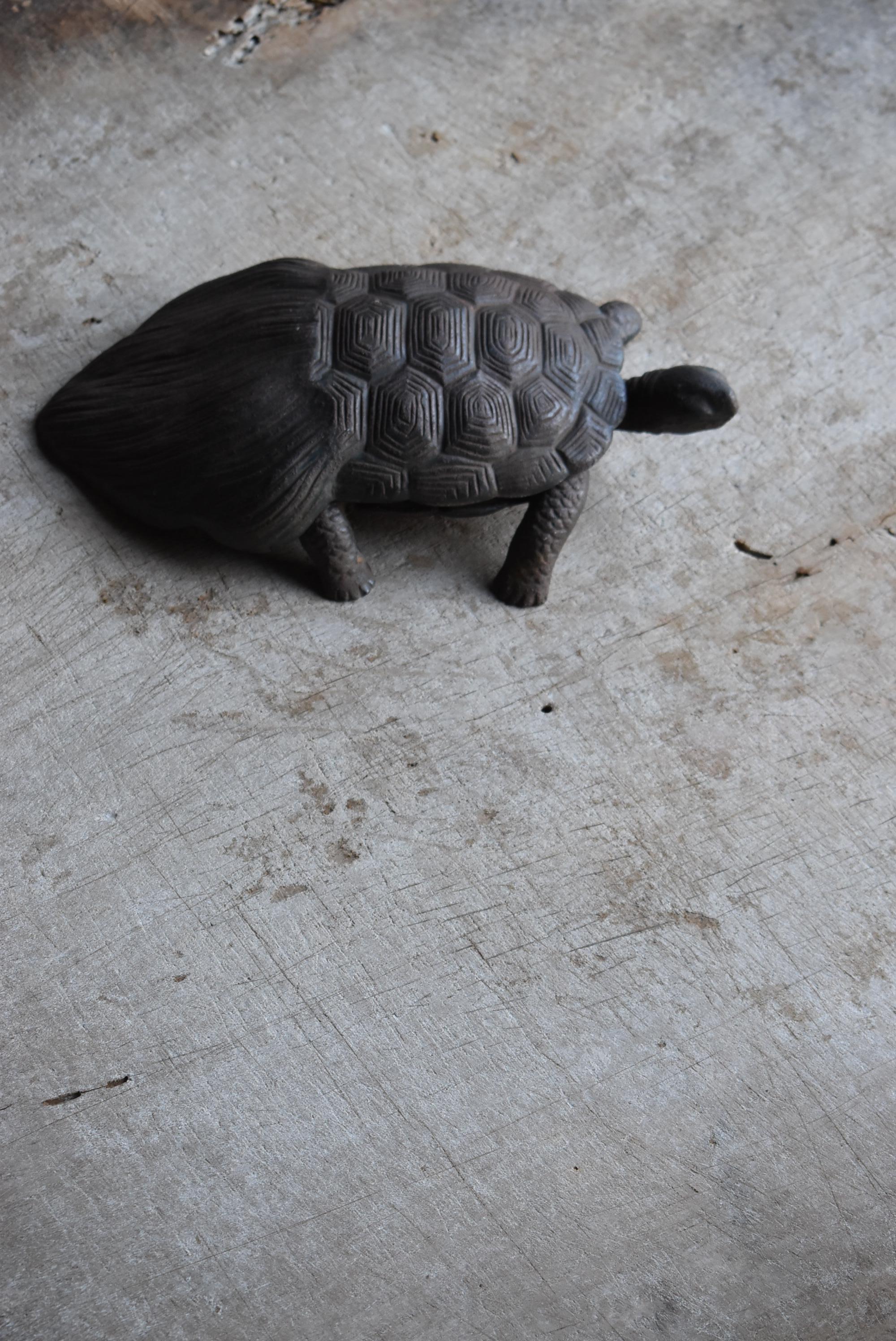 Antigua Tortuga Japonesa de Hierro Artesanal 1960s-1980s / Wabi Sabi 11