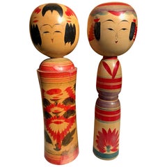 Retro Old Japanese Pair of Famous Kokeshi Dolls Hand Painted Rich Vibrant Color