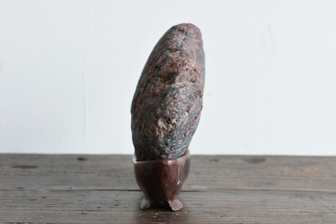 Sculpté à la main Pierre d'érudit japonaise ancienne / Pierre d'appréciation magnifique / Pierre naturelle en vente
