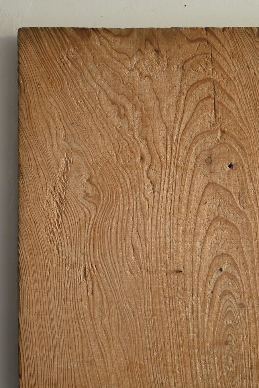 Old Japanese simple wood grain wall hanging board / 1868-1920 / Wabi-sabi board 1
