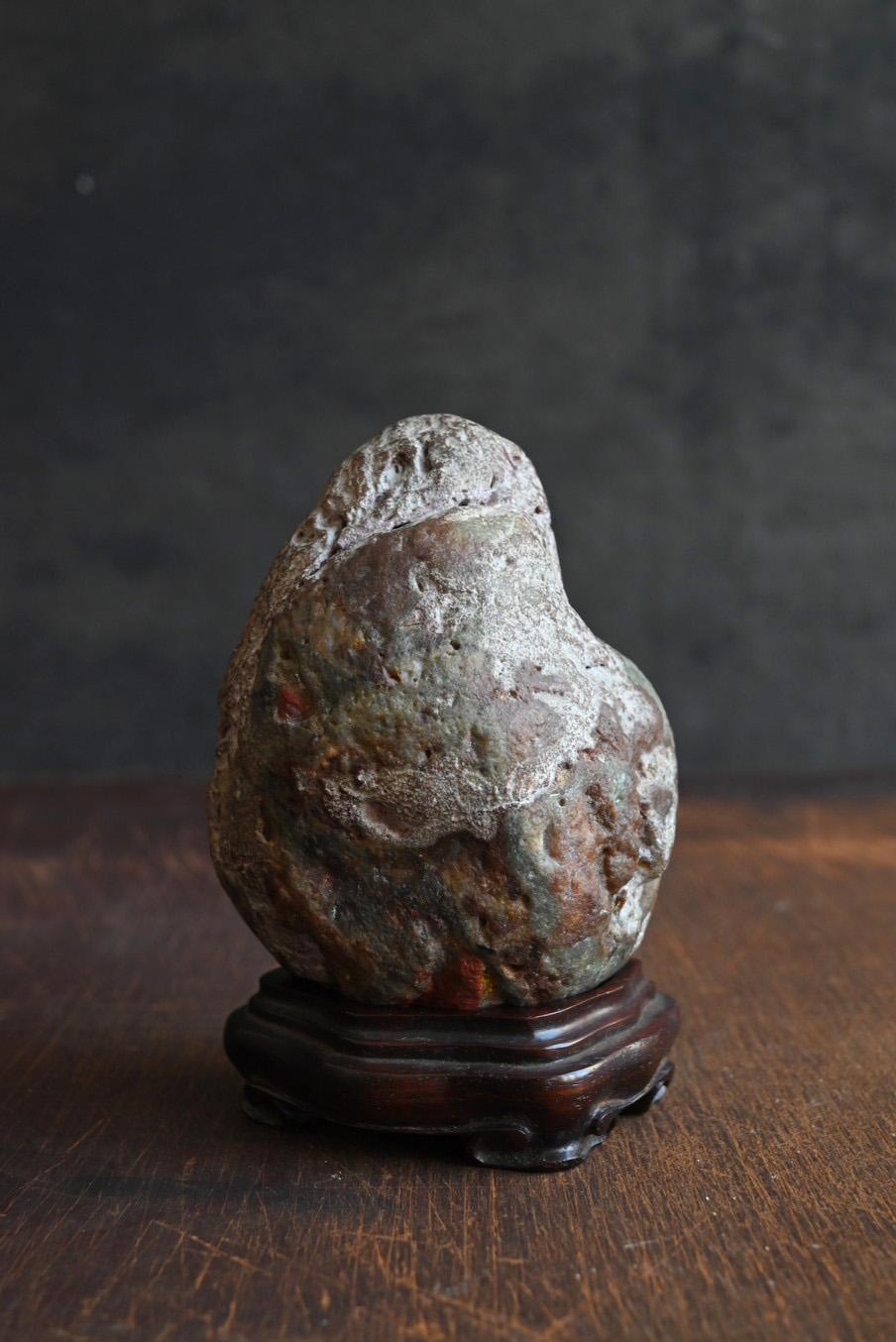 Antica statuetta giapponese in pietra a forma di Daruma / Pietra dello studioso In condizioni buone in vendita a Sammu-shi, Chiba