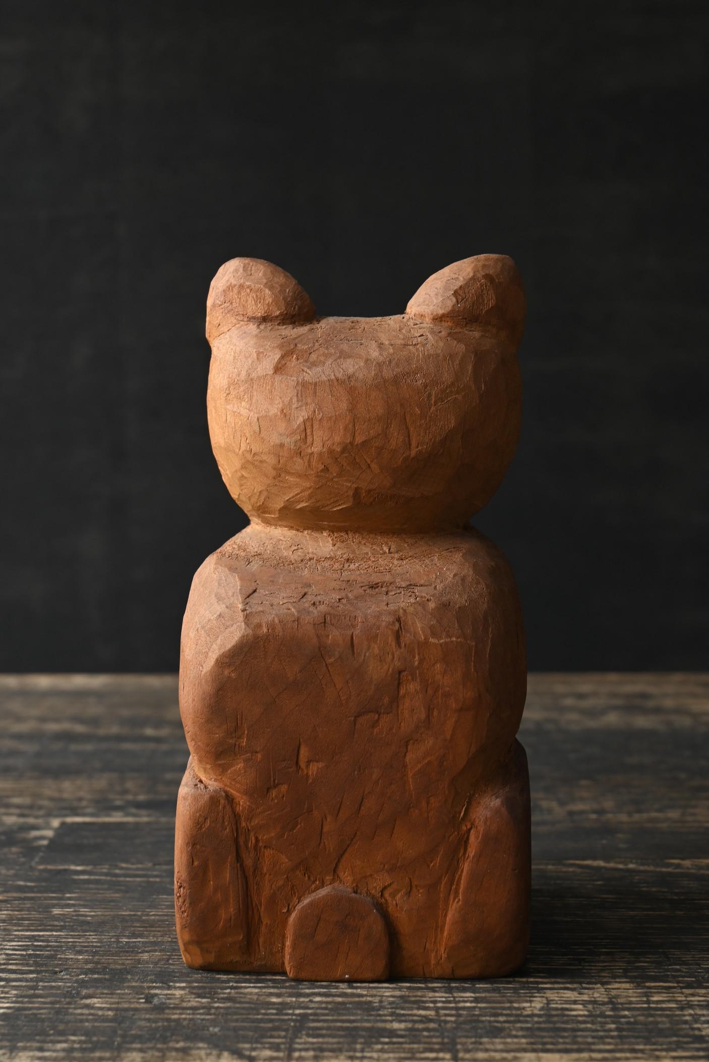 Cypress Old Japanese small wooden cat / 1920-1980 / Cat figurine/Showa era