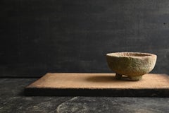 Old Japanese stone bowl/"Tsukubai"/Garden stone/Rain gutter stone/