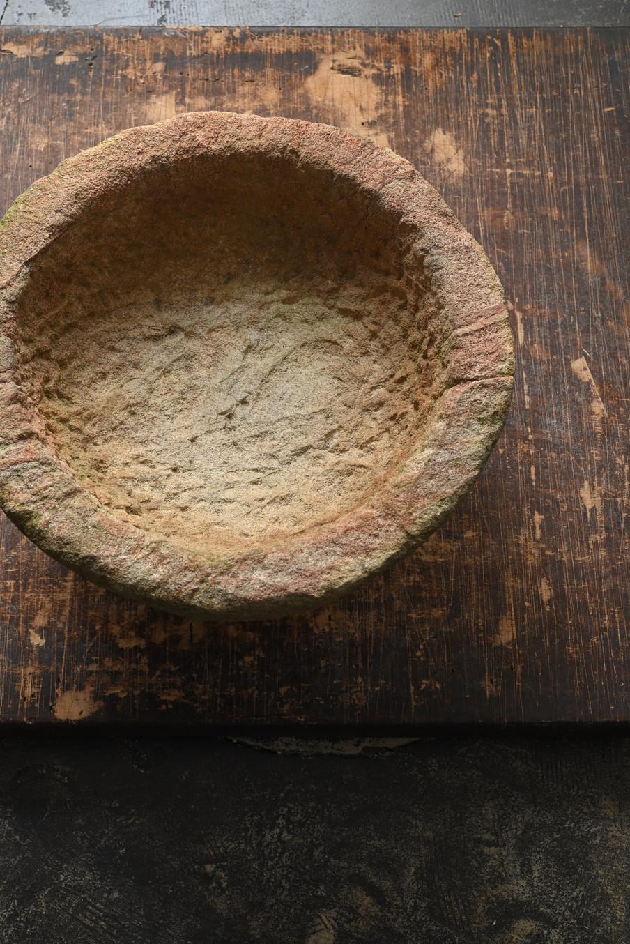 Taisho Antica ciotola giapponese in pietra/