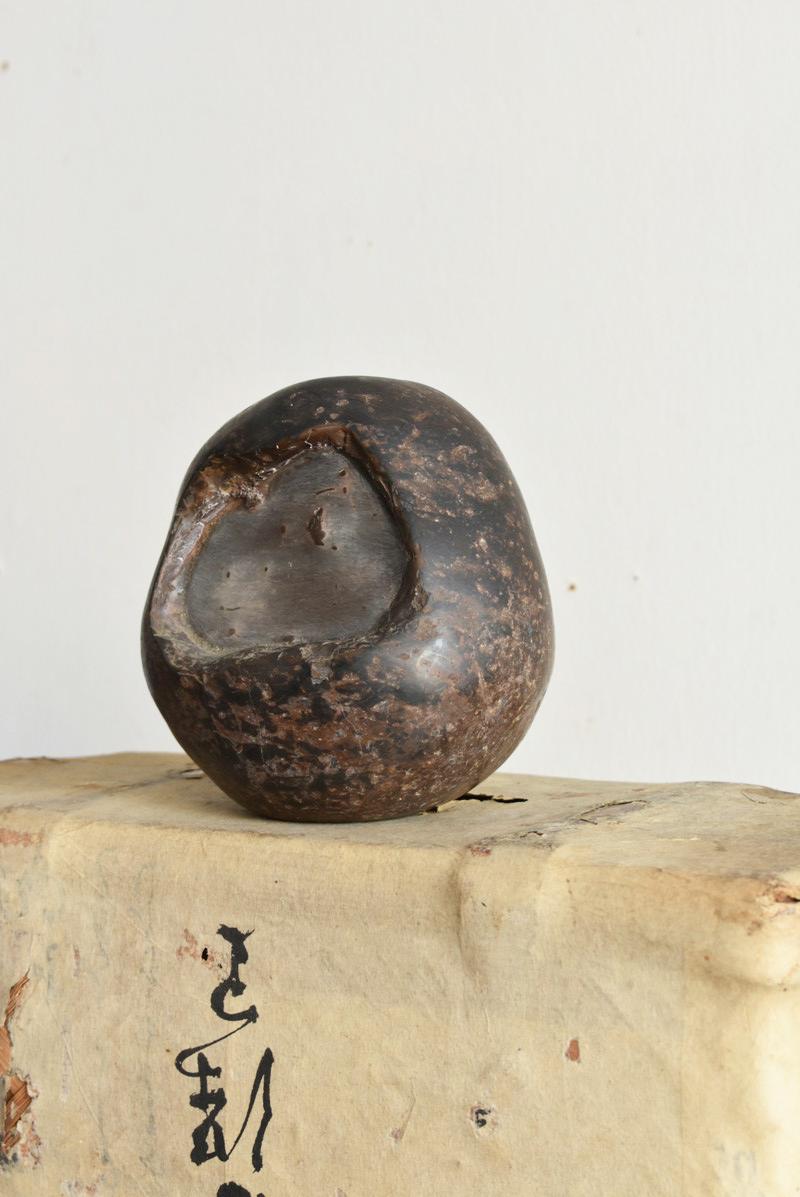 Old Japanese Stone Figurine in the Shape of Daruma / Scholar's Stone 3