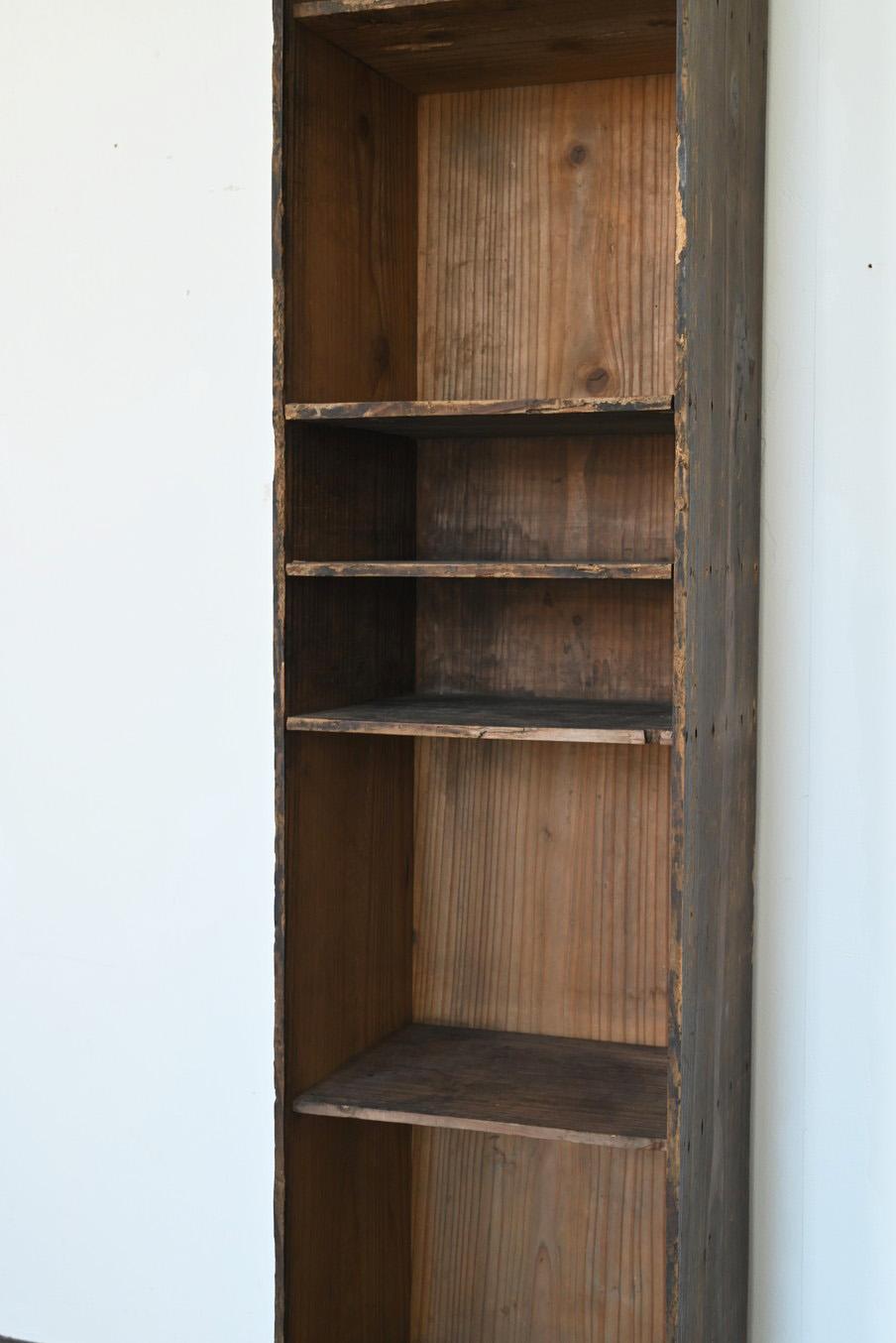 Old Japanese thin long wooden shelf/display shelf/20th century In Good Condition In Sammu-shi, Chiba
