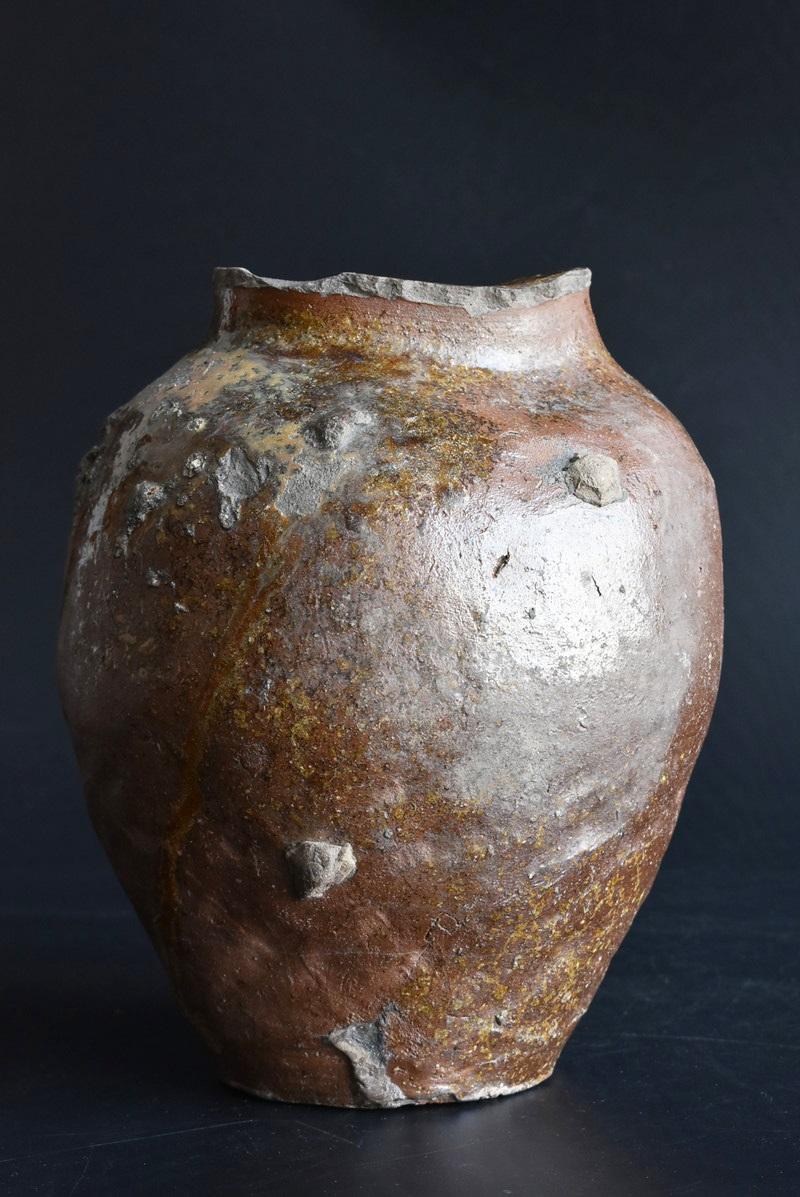 Old Japanese Vases/Beautiful Vases of Natural Glaze/Muromachi Era 15th-16th Cent In Good Condition In Sammu-shi, Chiba