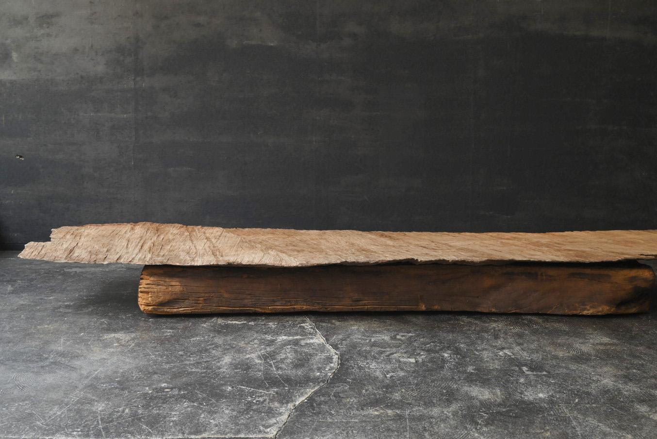 Woodwork Old Japanese Wabi-Sabi Wooden Low Table / 1900-1920 / Tasteful Table