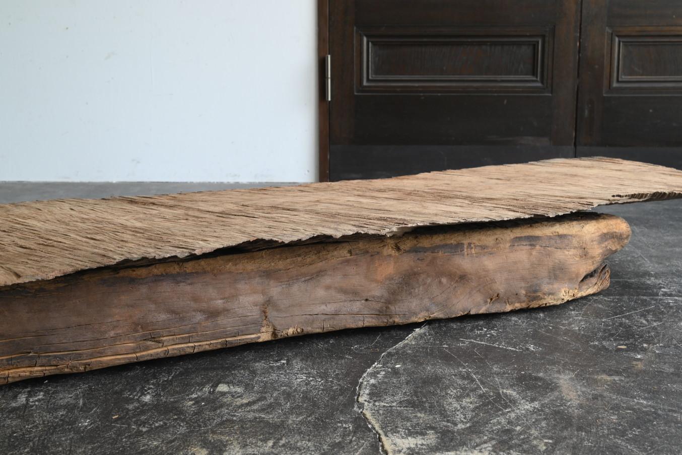 Old Japanese Wabi-Sabi Wooden Low Table / 1900-1920 / Tasteful Table 1