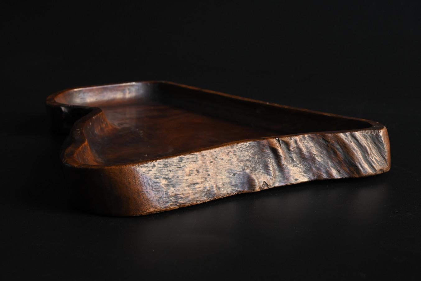 Altes japanisches Wabi-sabi-Holztablett / 20. Jahrhundert/Tischgeschirr[obon] (Handgefertigt) im Angebot