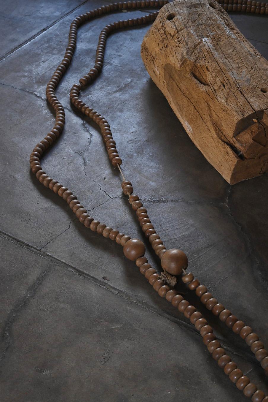 Old Japanese wooden large rosary / [Hyakumanben] / Temple equipment 9