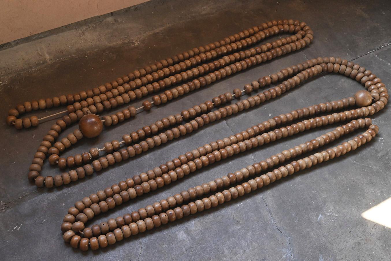 Old Japanese wooden large rosary / [Hyakumanben] / Temple equipment 13
