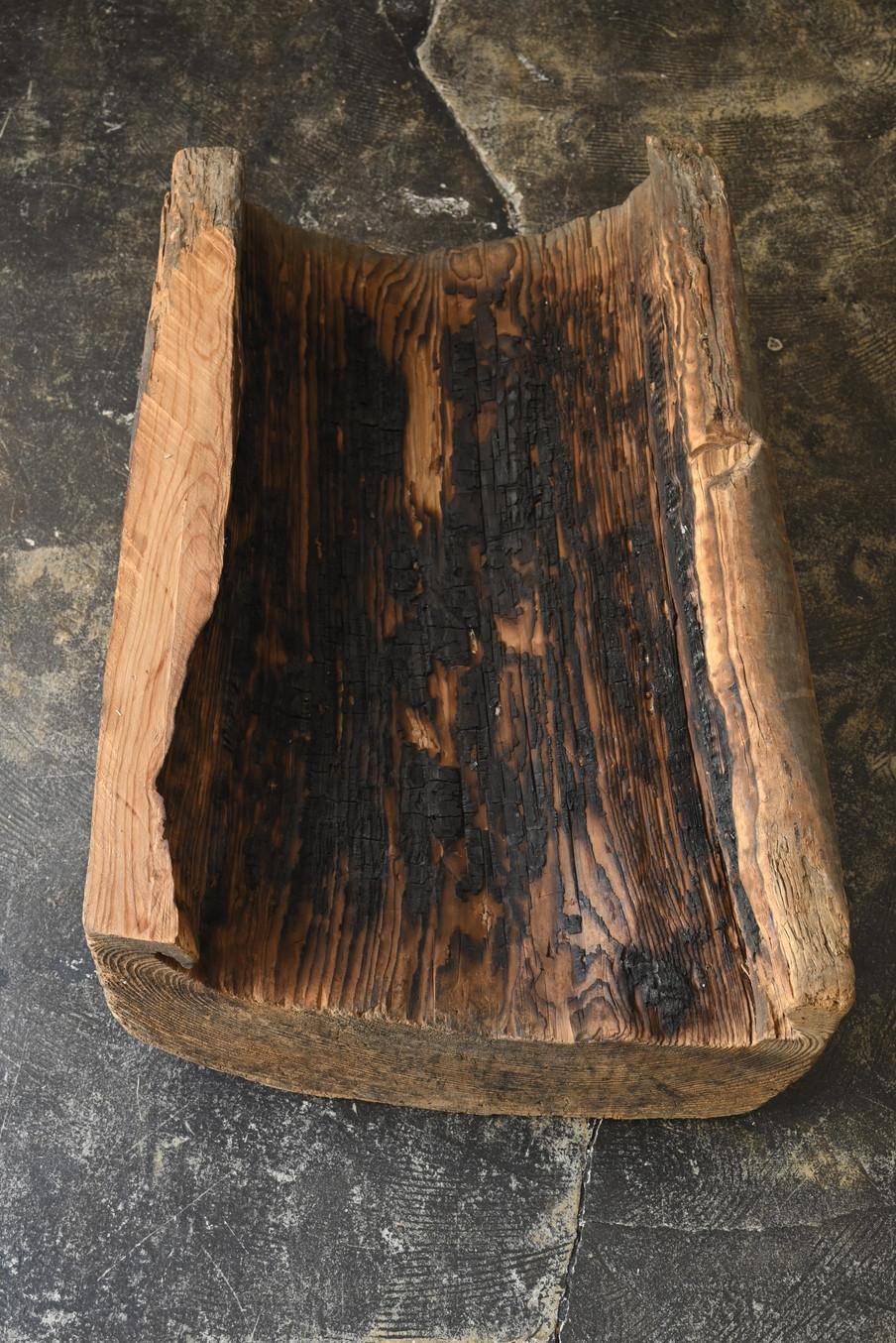 Old Japanese wooden low bench/20th century/wooden chair/stool For Sale 6