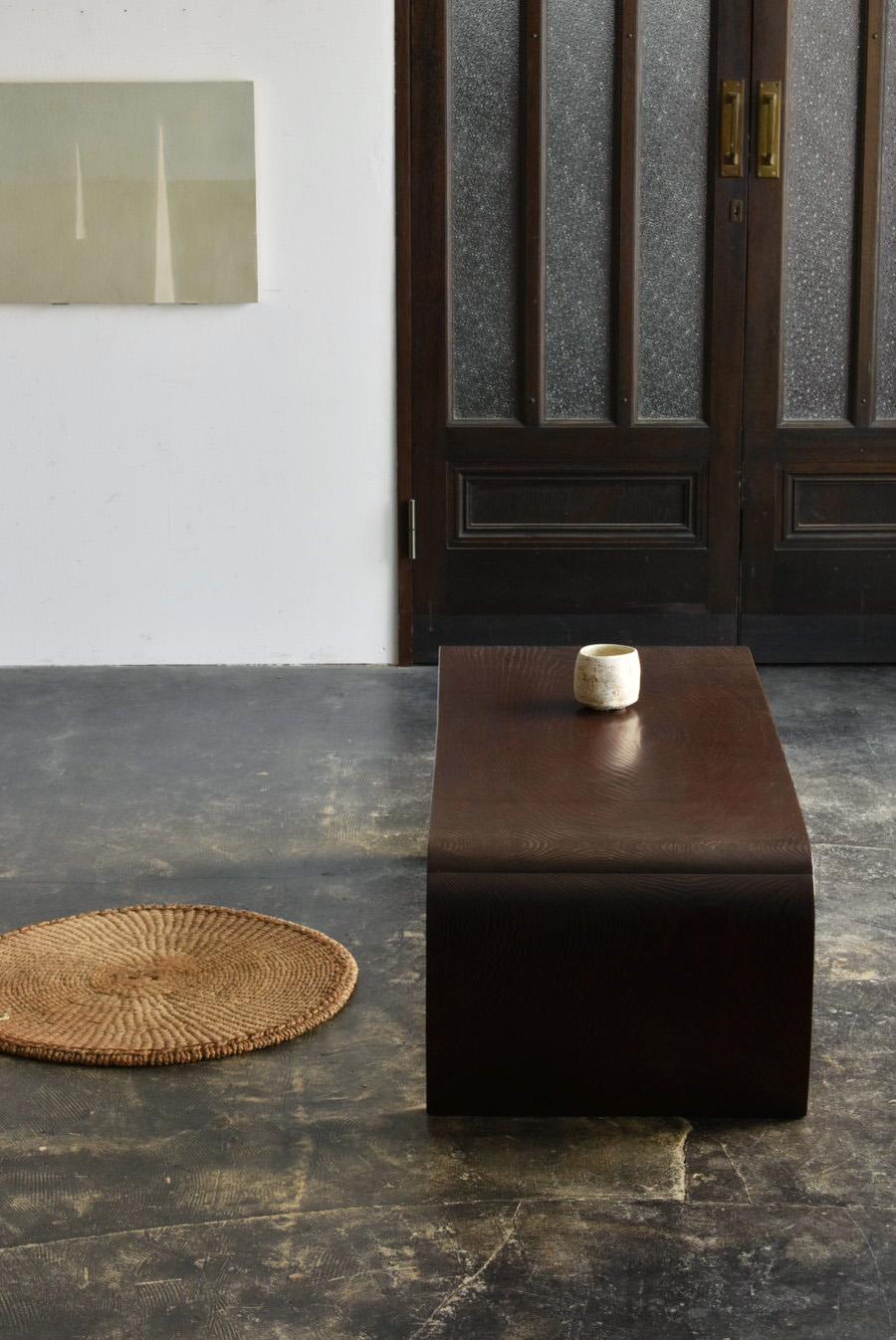 Woodwork Old Japanese wooden low table/sofa table/modern design For Sale