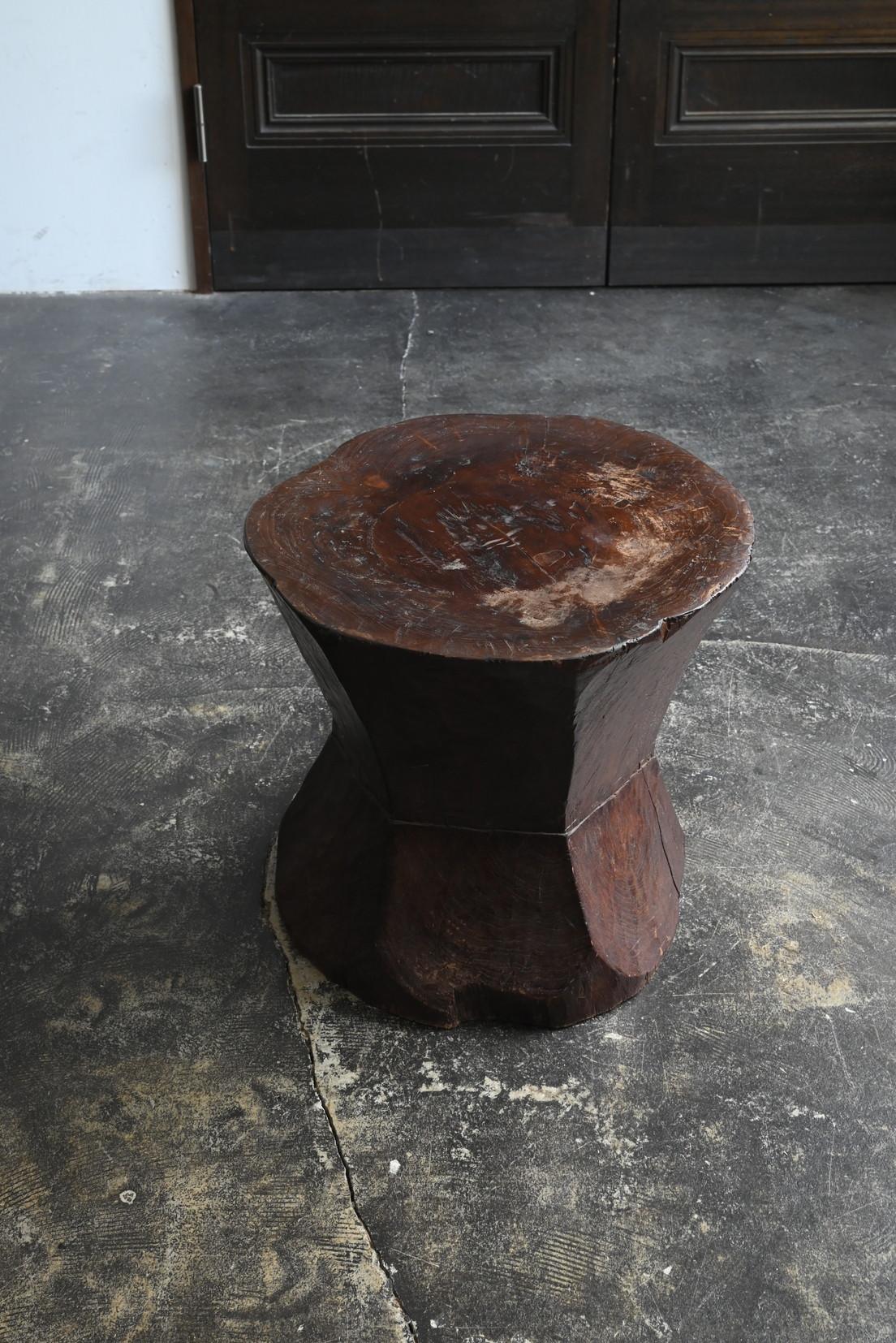 Ancien tabouret japonais en bois / 20e siècle / Chaise polygonale/MINGEI en vente 10