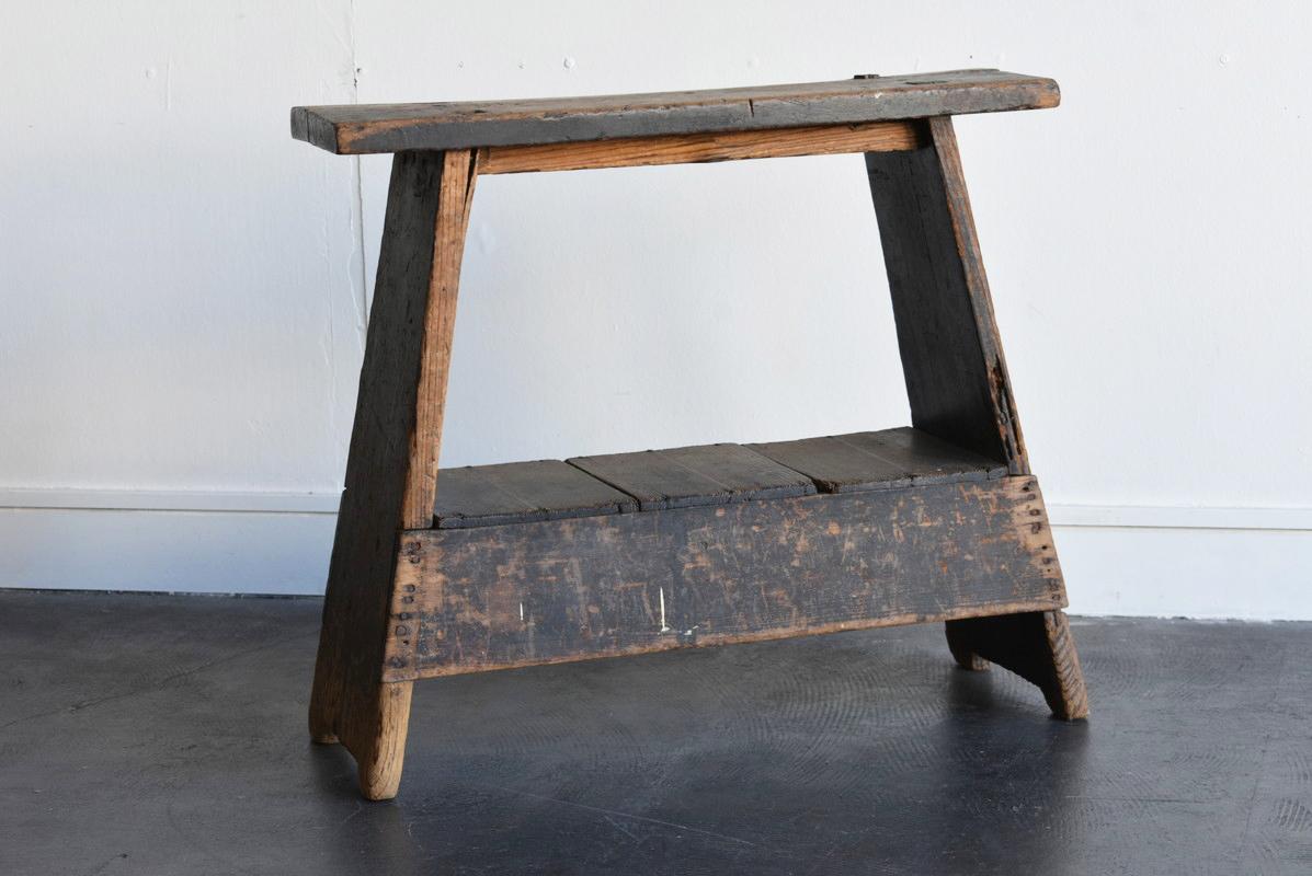 Old Japanese Wooden Stool / Early 20th Century / Square Chair / Mingei In Good Condition In Sammu-shi, Chiba
