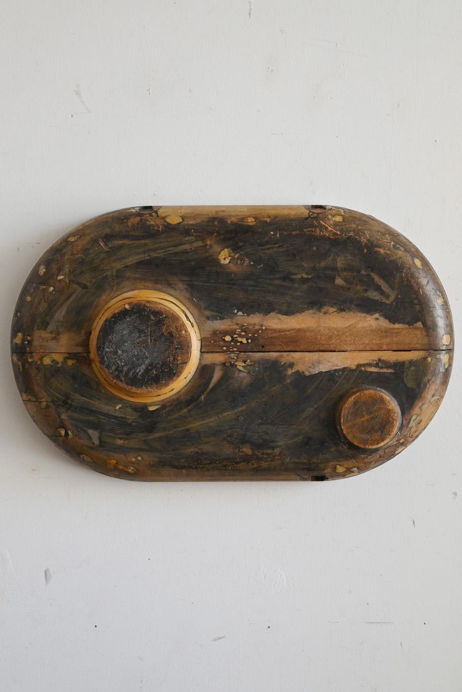 Old Japanese wooden wall hanging object/wooden mold/20th century For Sale 6