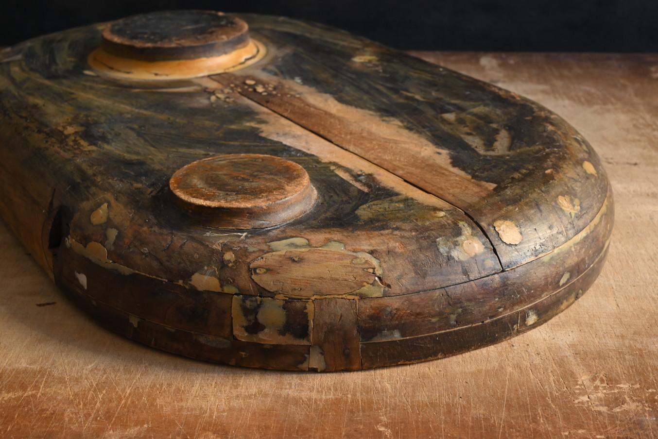 20th Century Old Japanese wooden wall hanging object/wooden mold/20th century For Sale
