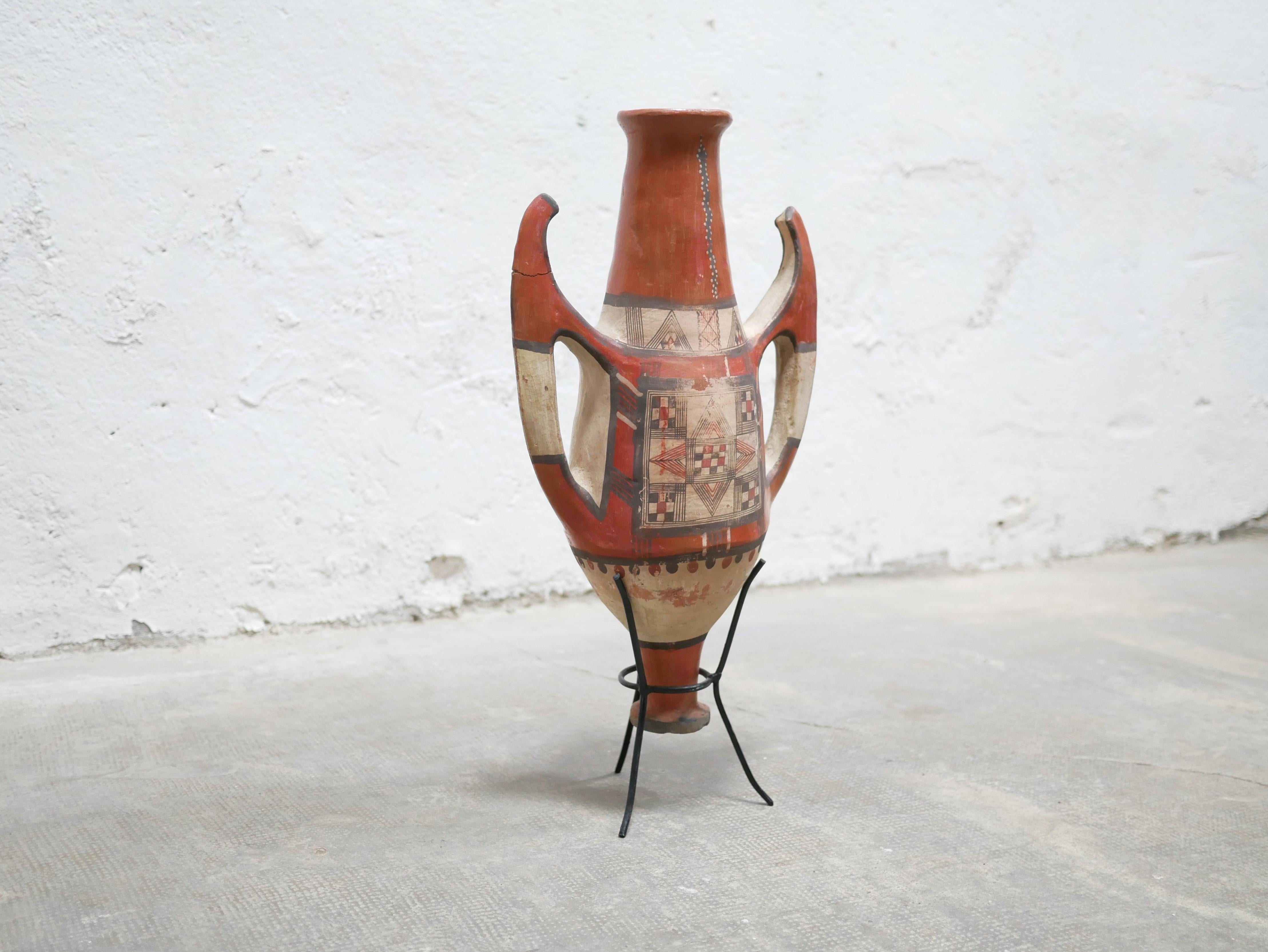Alte kabylische Amphora aus Terrakotta im Angebot 8