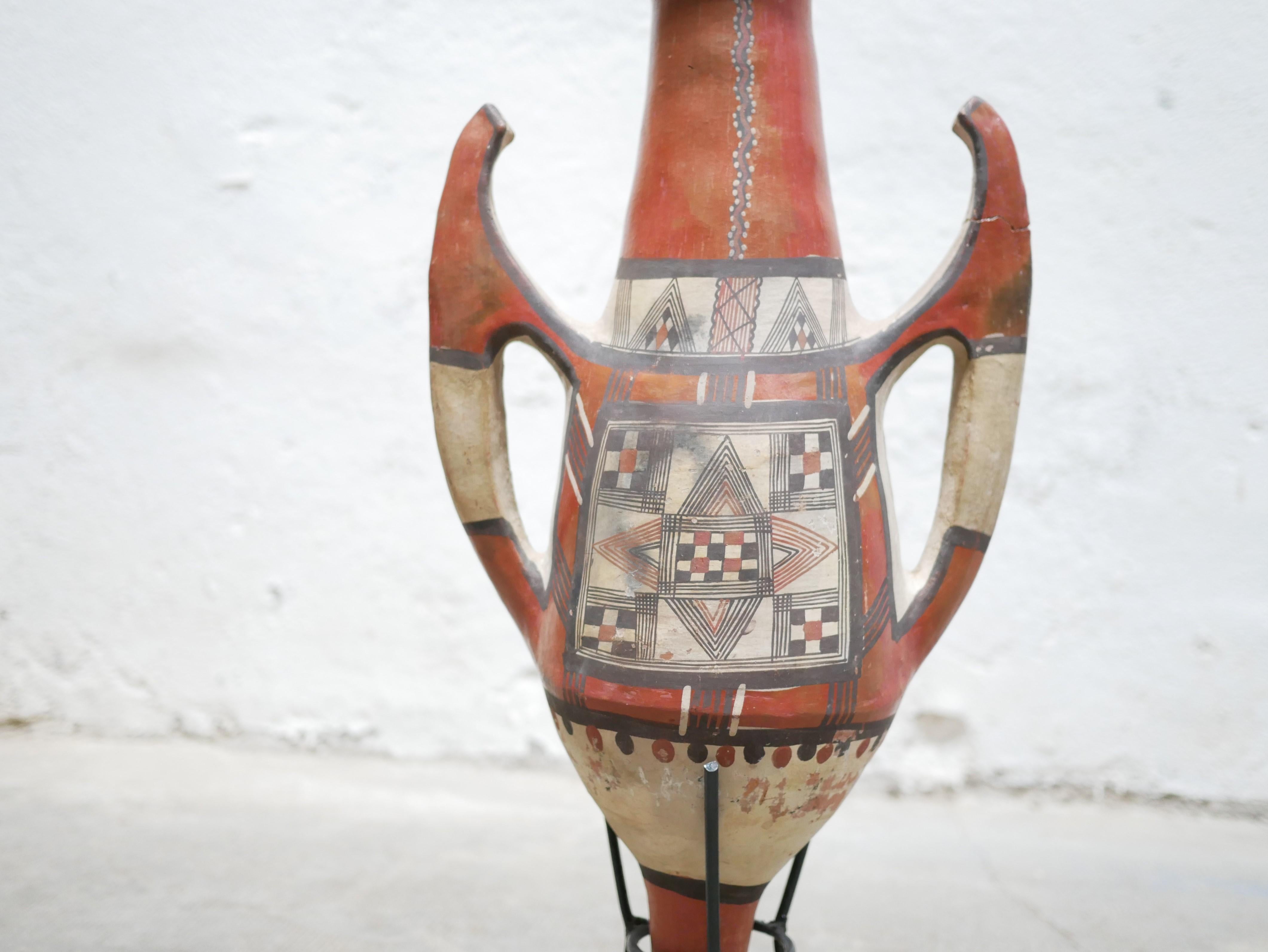 Alte kabylische Amphora aus Terrakotta im Angebot 3