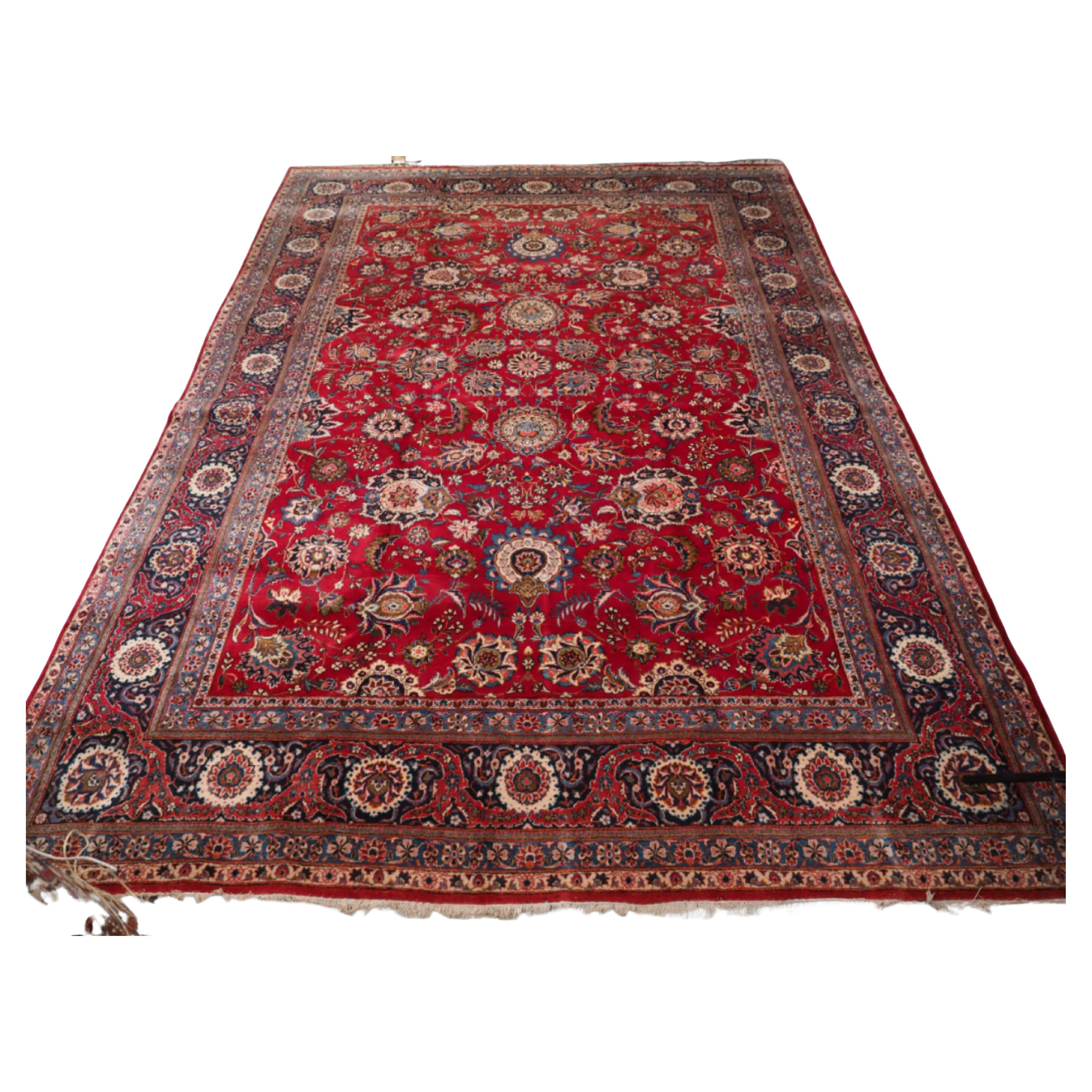 Old Kashan carpet of classic all over design and good colour,  circa 1980. For Sale
