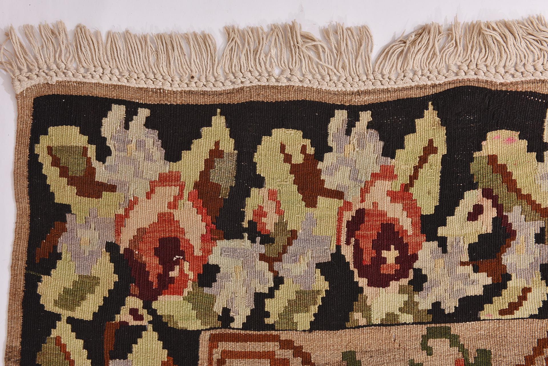 Hand-Woven Old Kilim KAREBAGH with Flowers For Sale