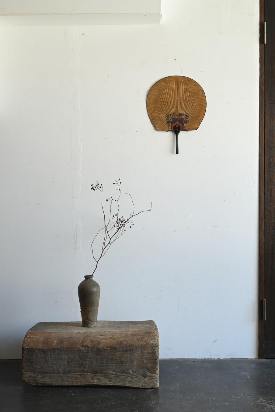 Antiguo Abanico Coreano / Siglo XX / Tapices / Arte Popular / MINGEI Surcoreano en venta