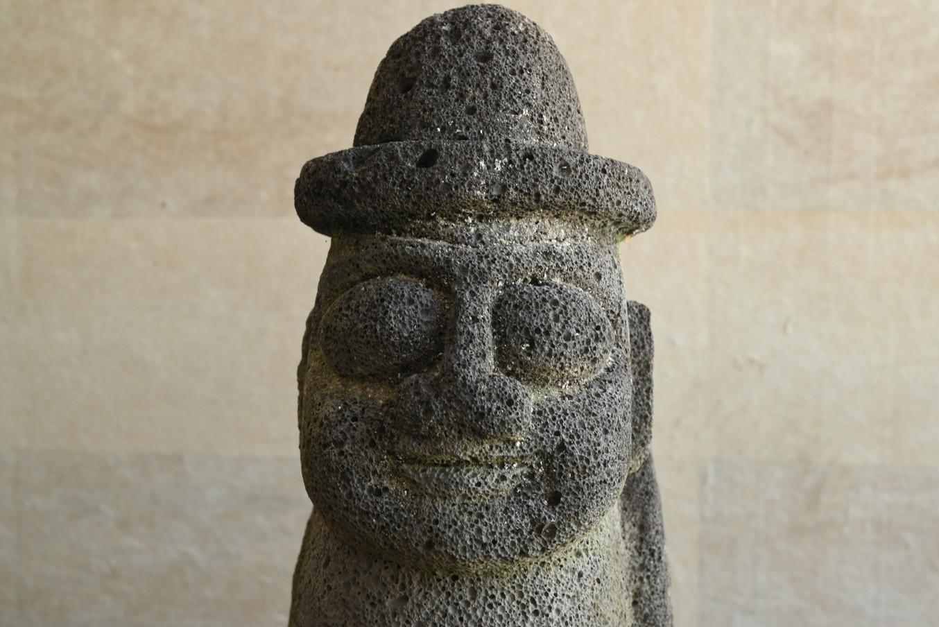 figuras de piedras antiguas