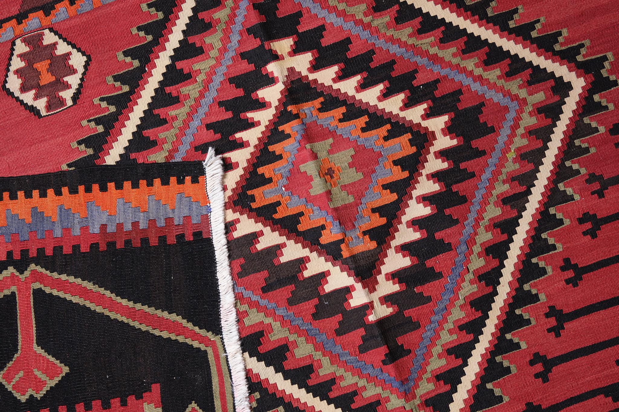 Hand-Woven Old Kuba Fine Kilim Rug, Caucasian Carpet For Sale