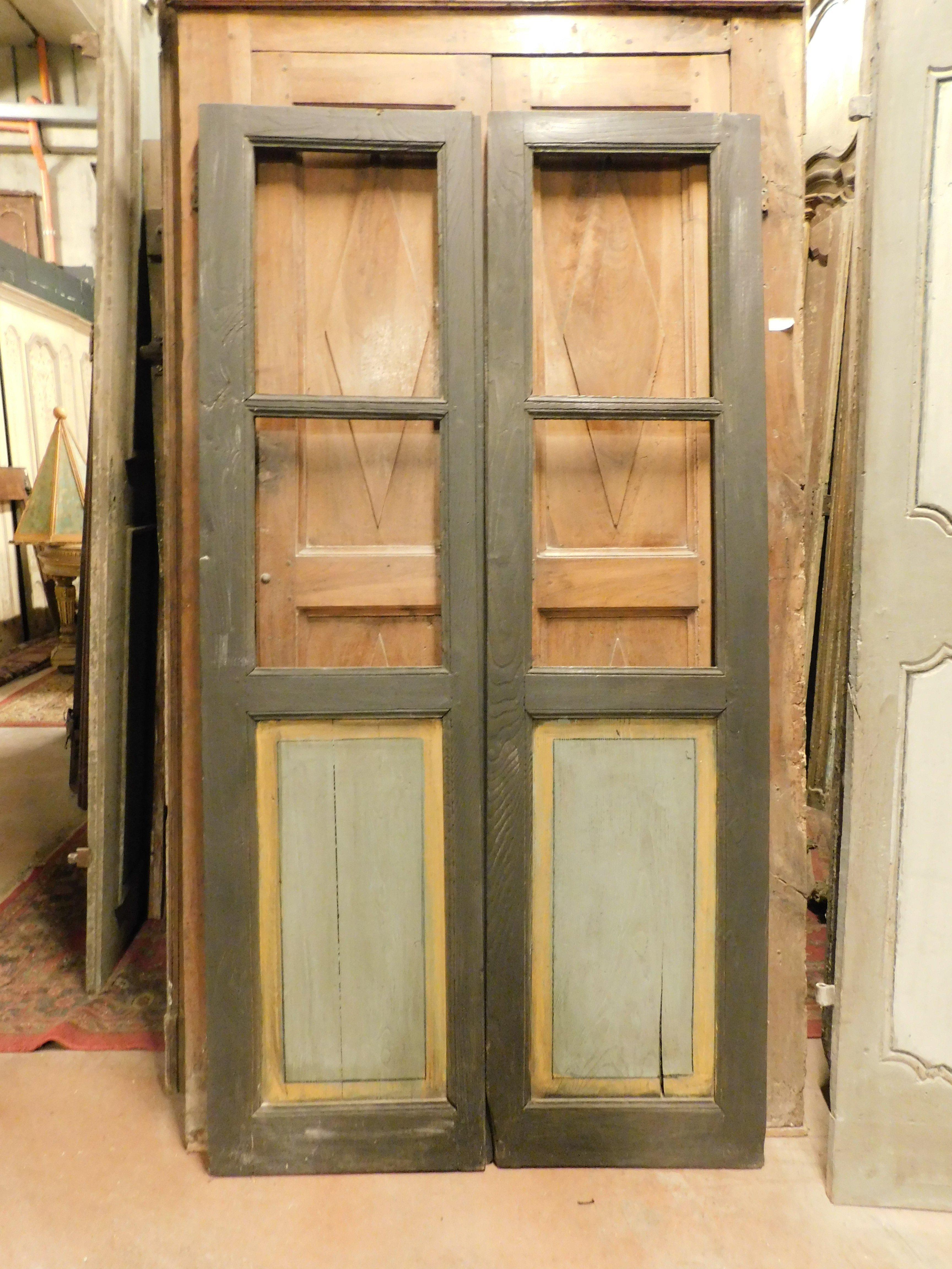 puerta antigua de cristal lacado, dos hojas, Italia Italiano en venta
