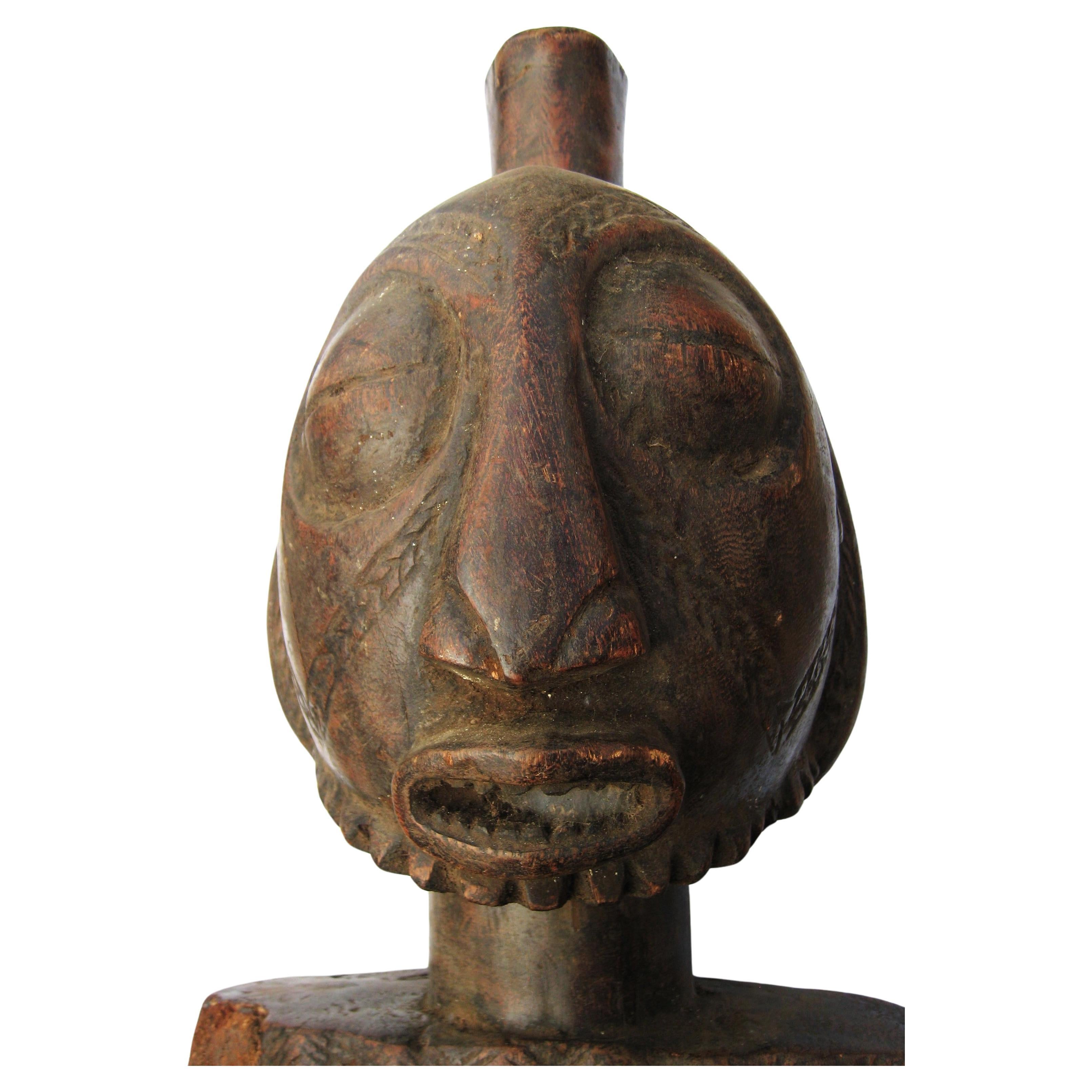 Große Buyu-Schutzfigur Demokratische Republik Kongo Afrika im Zustand „Gut“ im Angebot in Rochester, NY