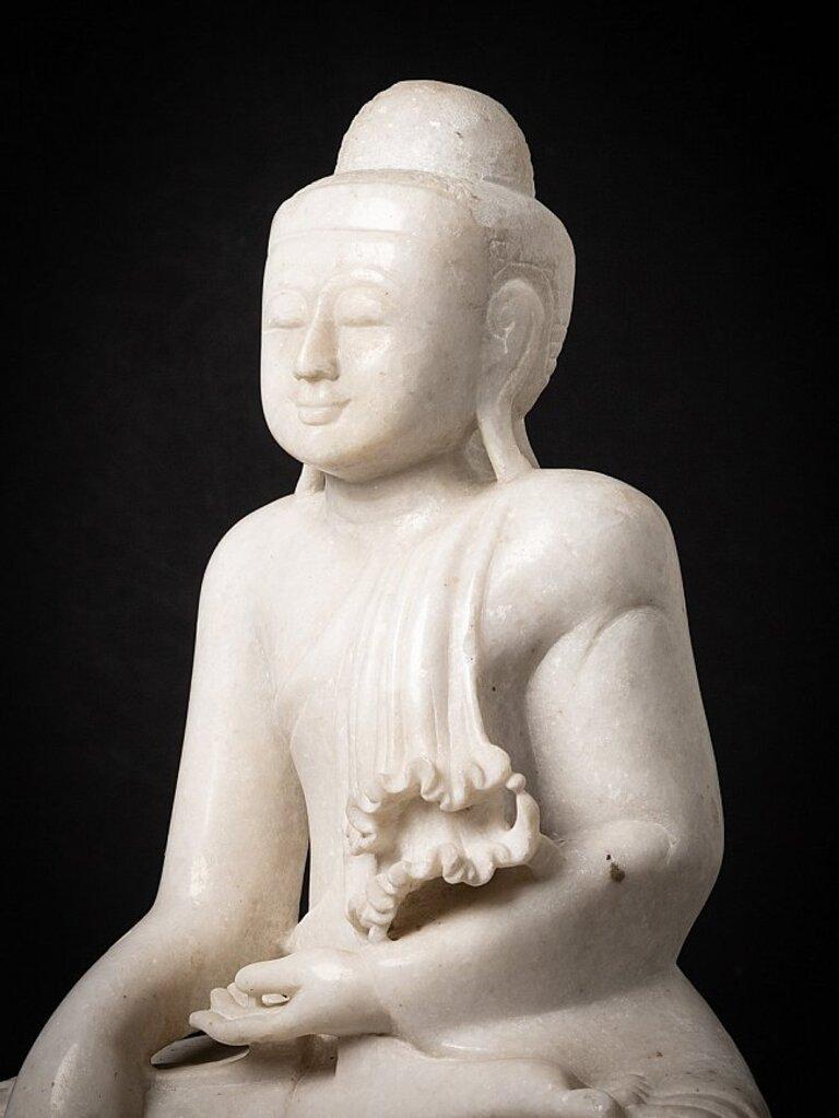 Old Marble Burmese Buddha Statue from Burma For Sale 2