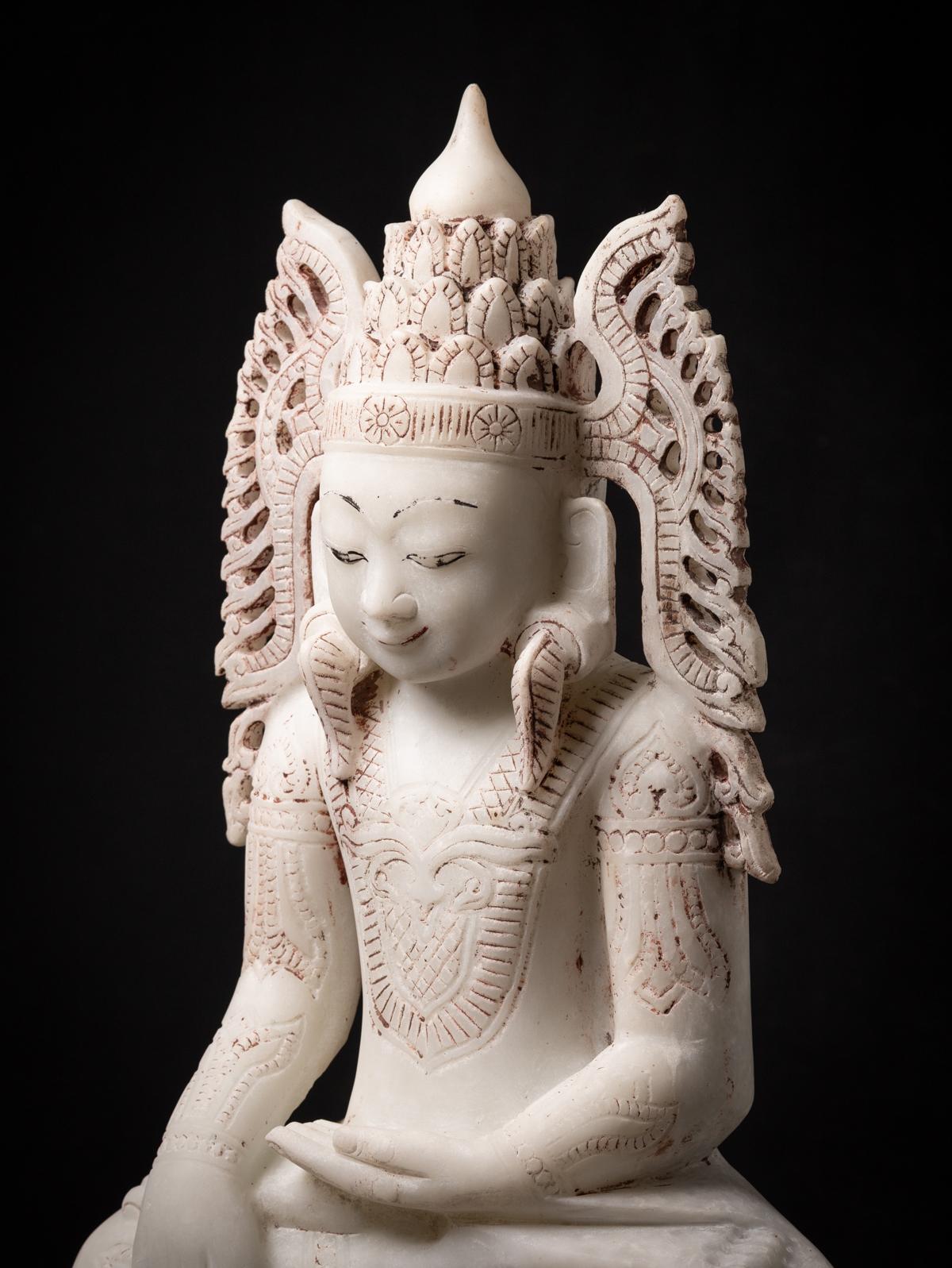 20th Century Old marble Burmese crowned Buddha statue from Burma For Sale