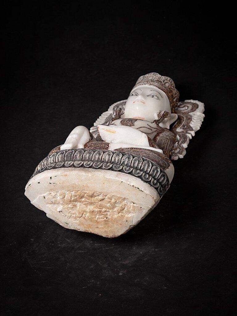 Old Marble Crowned Buddha Statue from Burma For Sale 9