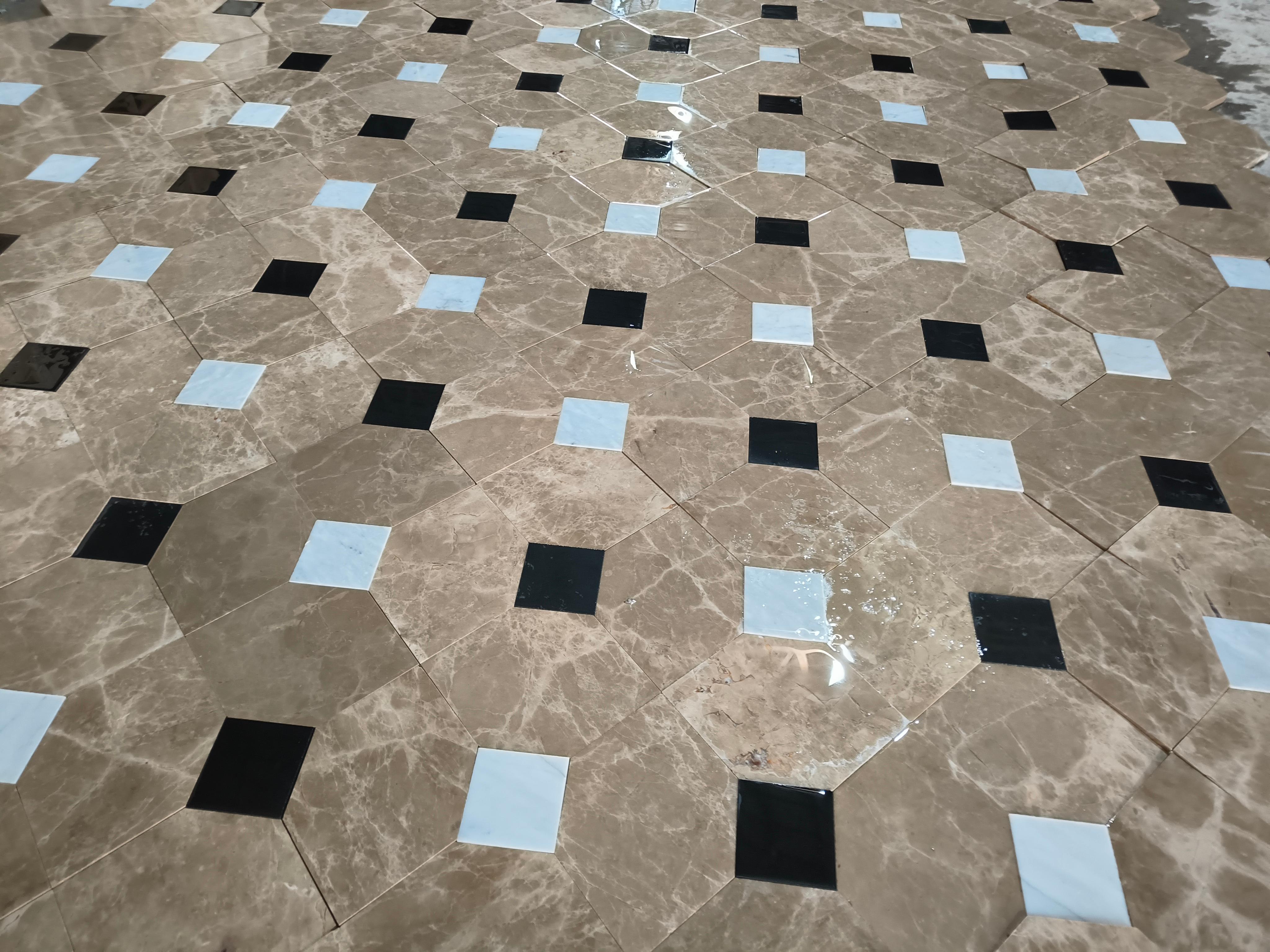 Old Marble Flooring Tile Reclaimed Italian Carrara Antique Checkerboard floor For Sale 2