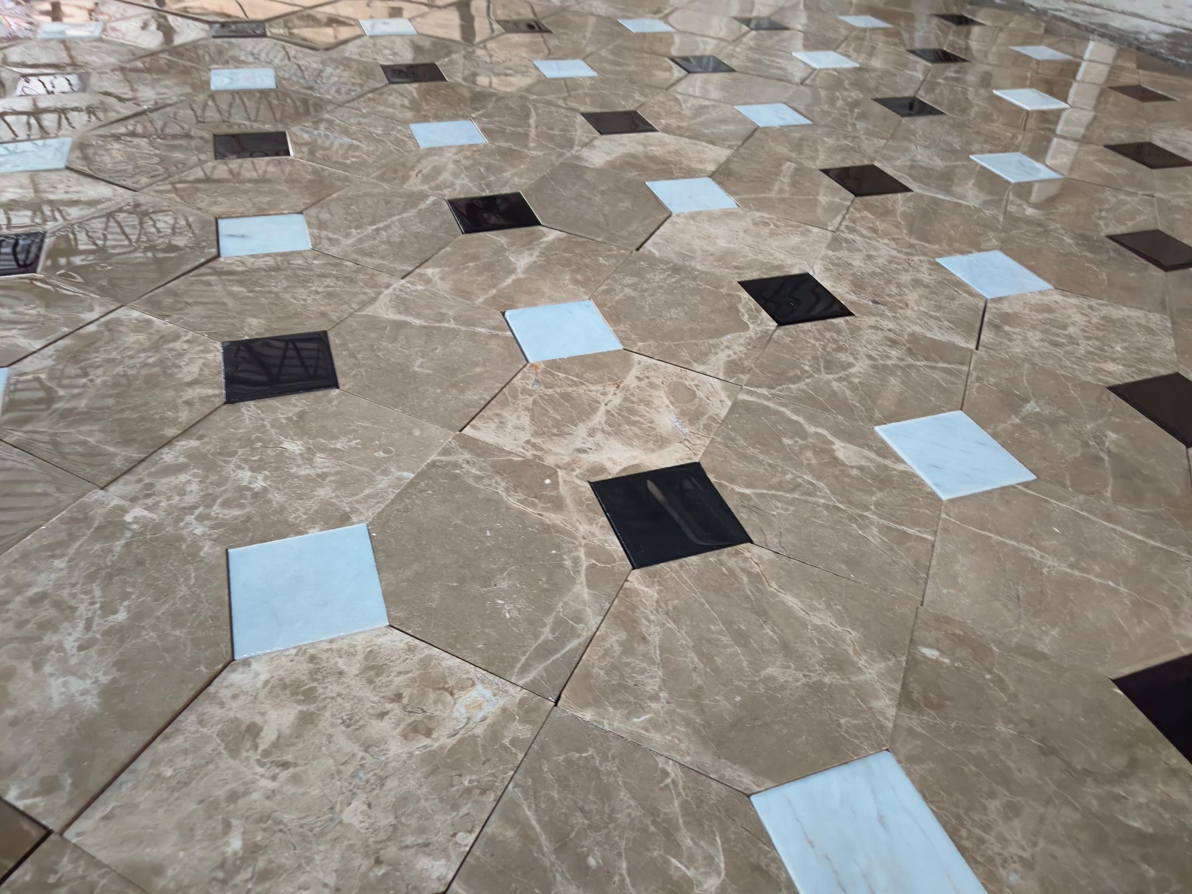 Old Marble Flooring Tile Reclaimed Italian Carrara Antique Checkerboard floor For Sale 4