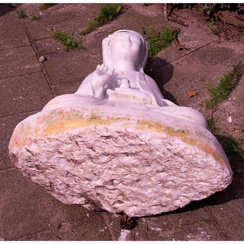 Old Marble Guan Yin Statue from Burma For Sale 14