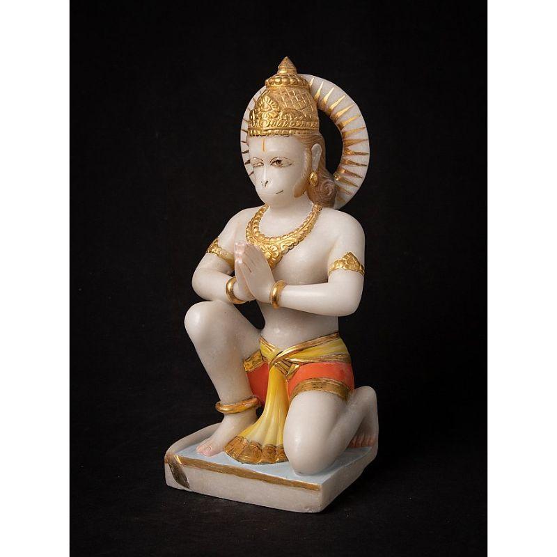 Material: marble
35,8 cm high 
15 cm wide and 12 cm deep
Weight: 5.967 kgs
Namaskara mudra
Originating from India
Middle 20th century

