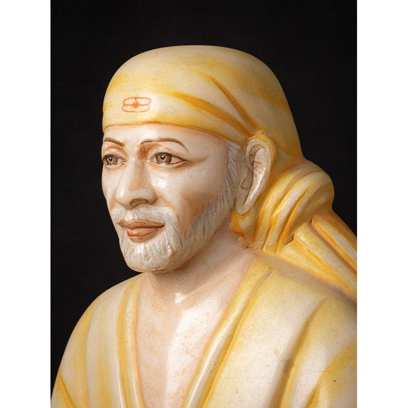 Sai Baba-Statue aus altem Marmor aus Indien im Angebot 7